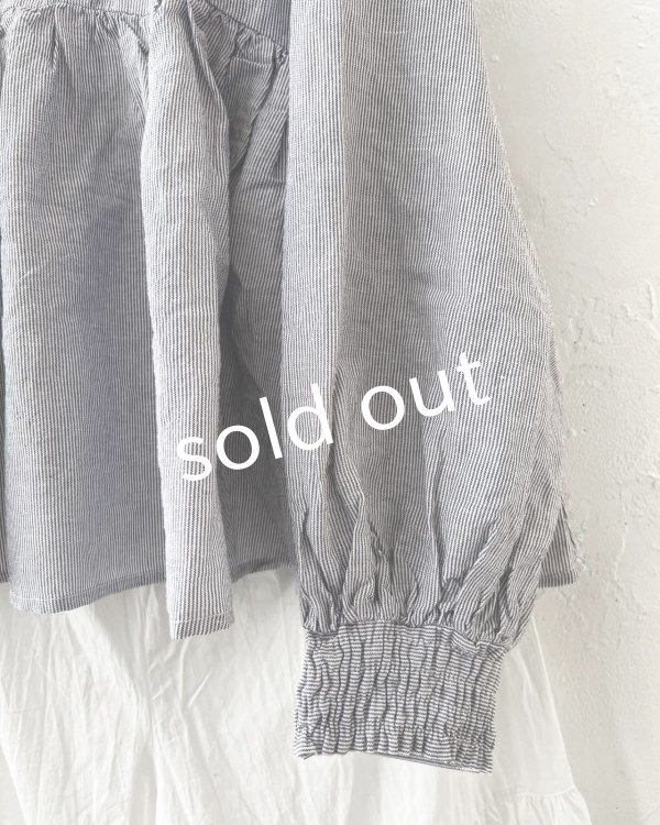 画像5: ubasoku/ボリューム袖ギャザーブラウス・ピンストライプ (5)