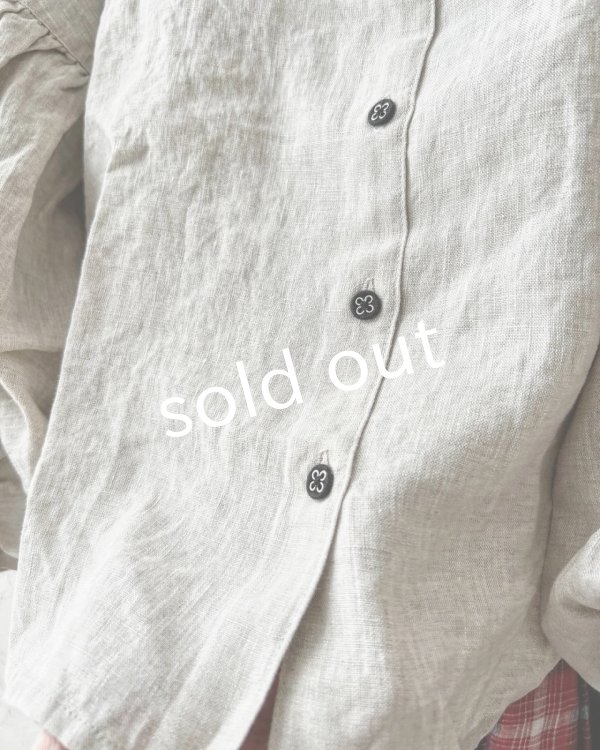 画像4: ubasoku/0530 バイカラーパフ袖ブラウス (4)