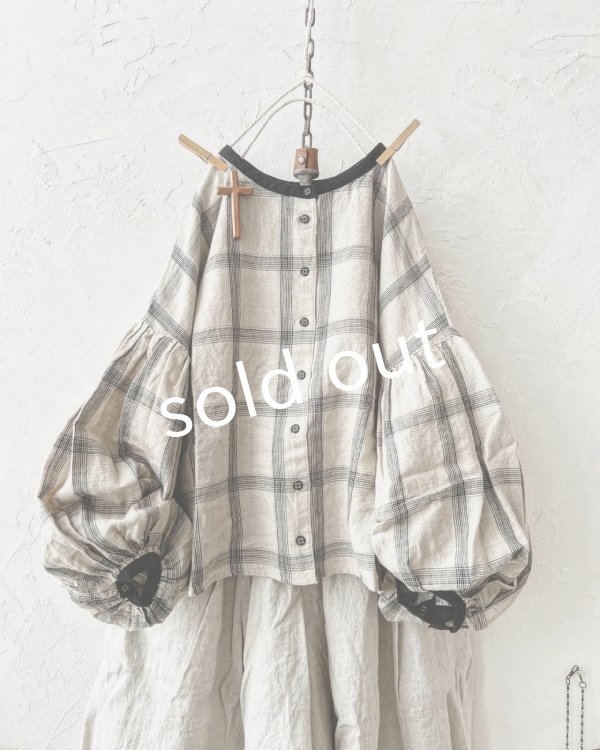 画像2: ubasoku/0507 パフ袖チェックブラウス・生成り (2)