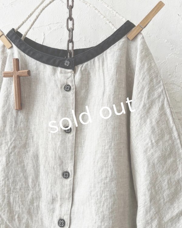 画像3: ubasoku/0530 バイカラーパフ袖ブラウス (3)