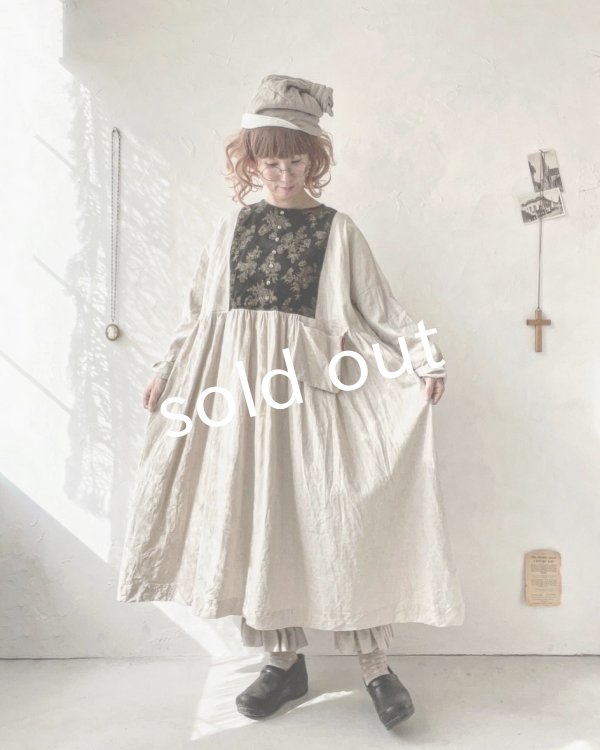 画像7: MARCHE' DE SOEUR/ターシャのワンピース・生成り (7)