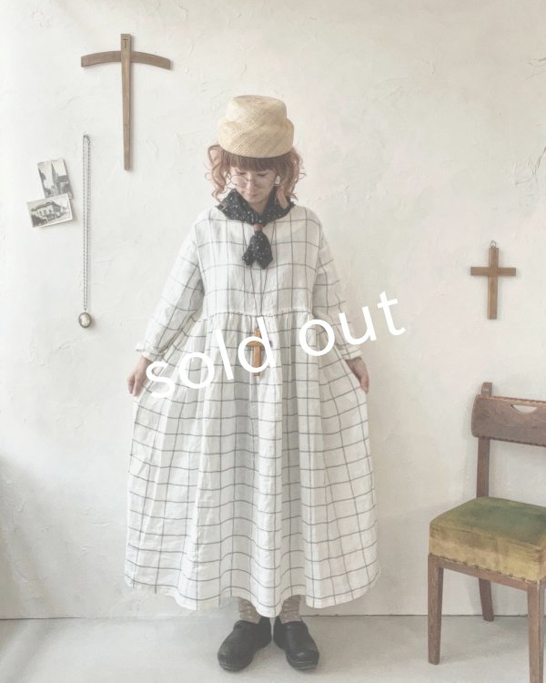 画像10: 08mab/ギャザーワンピース・白ウインドウペン (10)