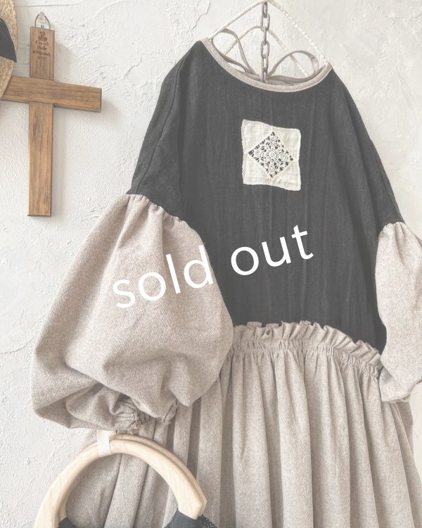 画像3: MARCHE' DE SOEUR／ブルターニュのワンピース・黒×ベージュ (3)