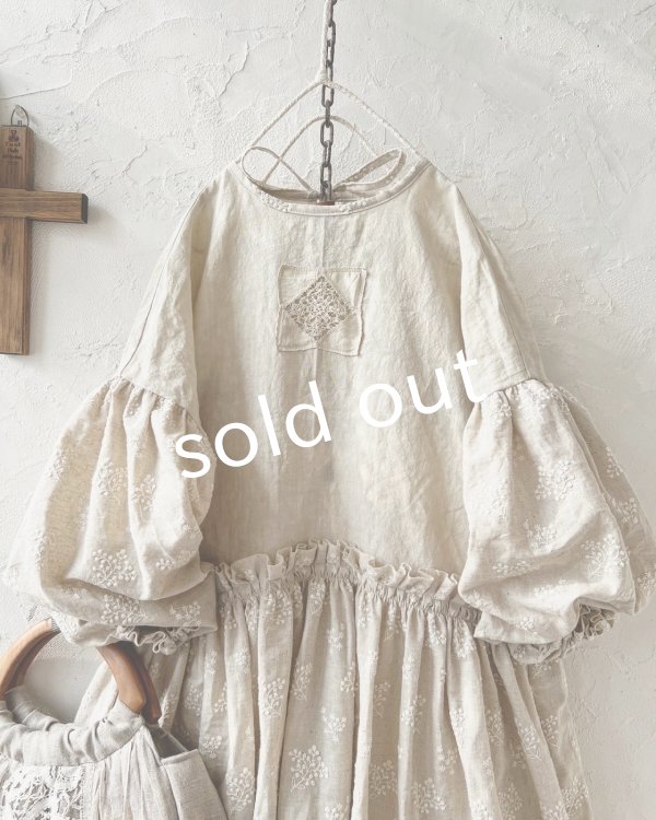 画像3: MARCHE' DE SOEUR／ブルターニュのワンピース・ミルク×生成り刺繍 (3)