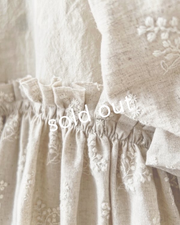 画像7: MARCHE' DE SOEUR／ブルターニュのワンピース・ミルク×生成り刺繍 (7)