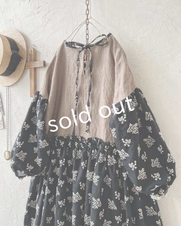画像9: MARCHE' DE SOEUR／ブルターニュのワンピース・ココアベージュ×黒刺繍 (9)