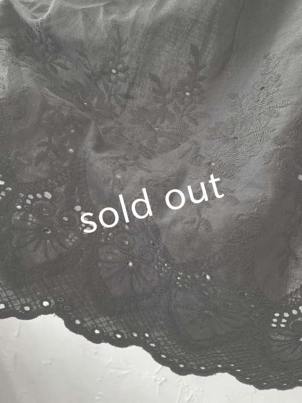 画像10: manoamano/レースティアードペチコートキャミ (10)