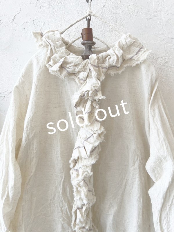 画像2: MARCHE' DE SOEUR／フローフリルタイトブラウス・アイボリー (2)