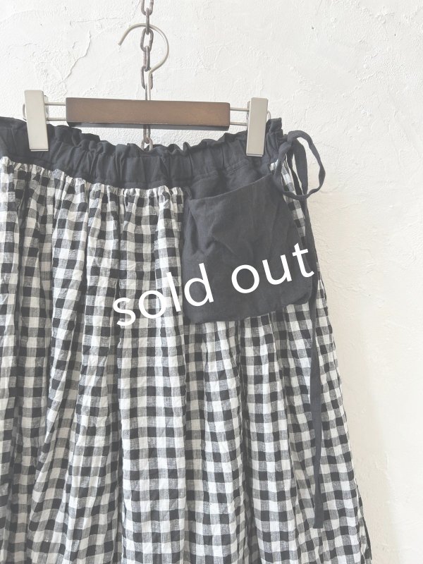 画像2: MARCHE' DE SOEUR／ポケットスカート・ギンガム×ブラック (2)