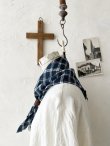 画像5: MARCHE' DE SOEUR／革タグ付きストール・ブルーチェック (5)