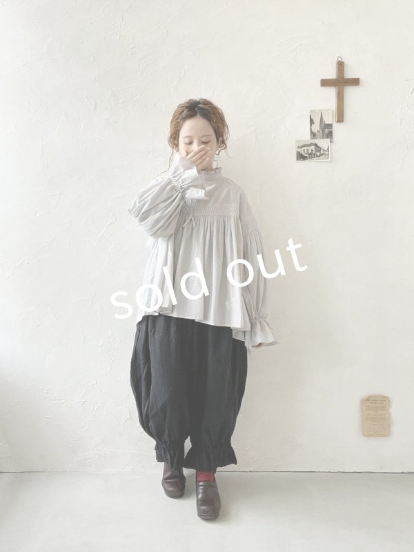 画像15: tegami/ピンタックリボンパフ袖のブラウス・ライトグレー (15)