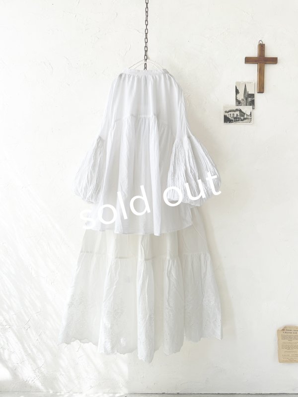 画像6: tegami/ピンタックバルーン袖のブラウス・オフ (6)