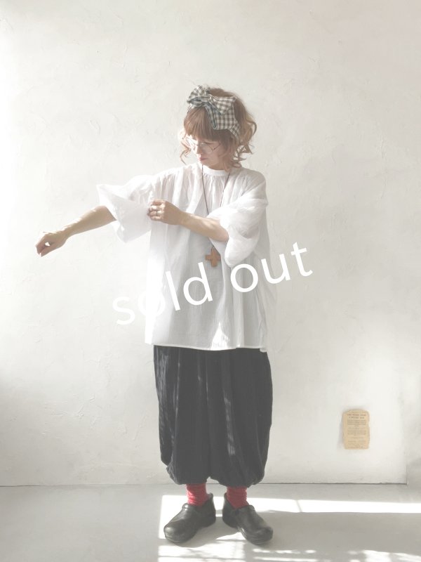 画像11: Dgy/ふんわり袖のジョーゼットブラウス・オフ (11)