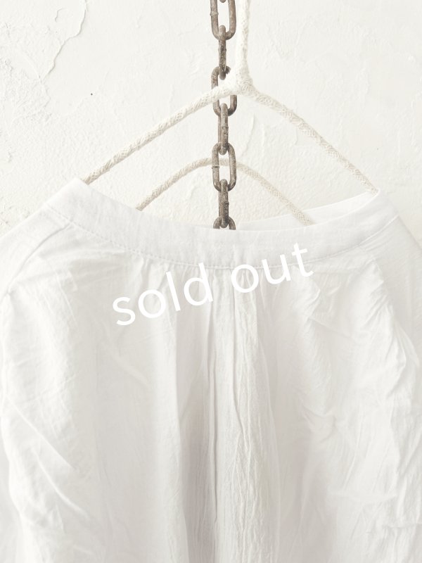 画像5: Dgy/ふんわり袖のジョーゼットブラウス・オフ (5)