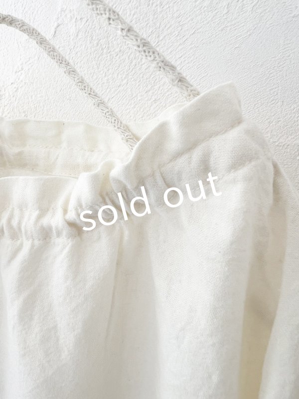 画像4: Bliss Bunch/ドロスト襟の５分袖ブラウス・アイボリー (4)