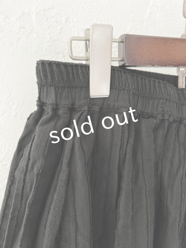 画像2: Dgy/ふんわりボリュームパンツ・黒 (2)