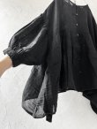 画像3: Dgy/フレアギャザーのガーゼブラウス・黒 (3)