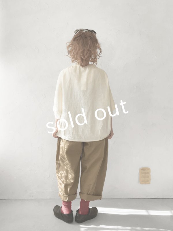 画像11: Bliss Bunch/ドロスト襟の５分袖ブラウス・アイボリー (11)