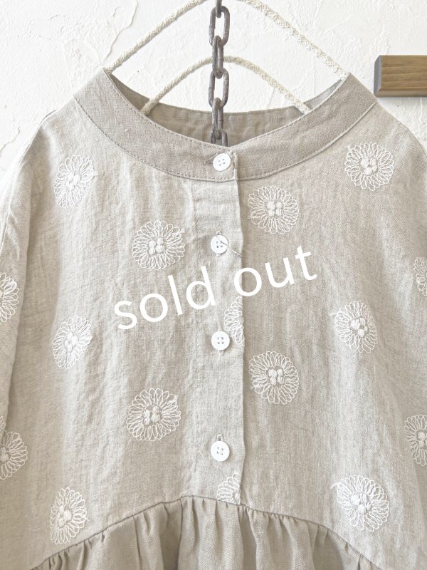 画像6: ubasoku/0953 ガーベラ刺繍のギャザーワンピース・黒 (6)