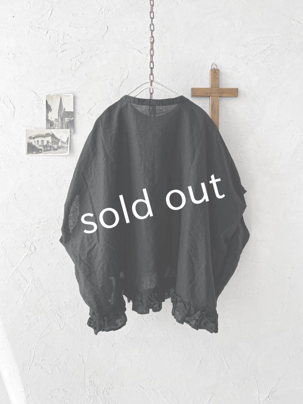 画像4: ubasoku/0928 裾フリルのドルマンブラウス・黒 (4)