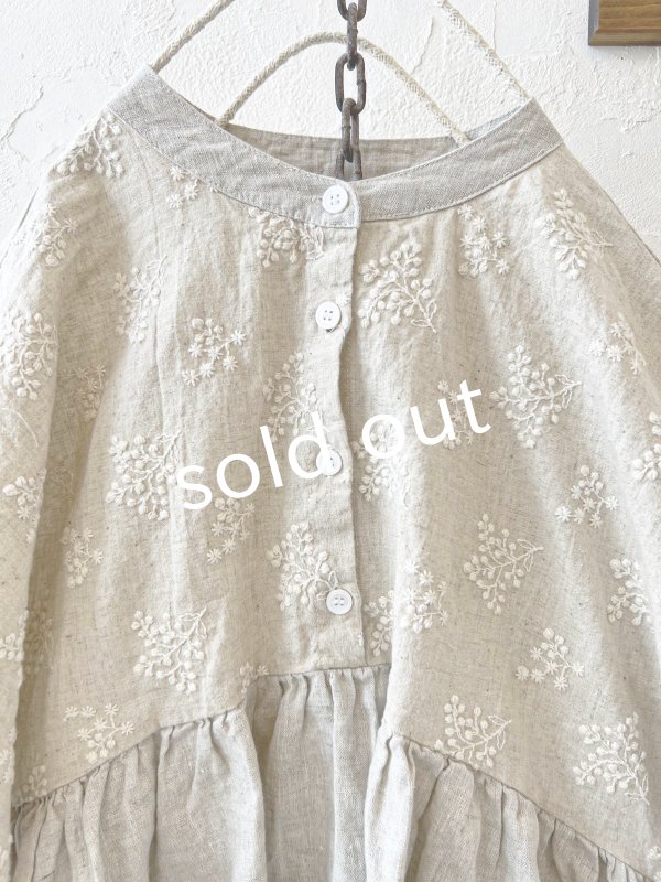 画像3: ubasoku/0932 かすみそう刺繍のギャザープルオーバー・ナチュラル (3)
