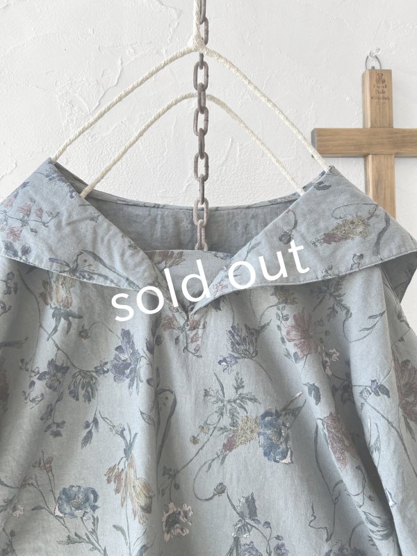 画像2: ubasoku/0923 セーラー衿のボタニカル半袖ブラウス・ブルー (2)