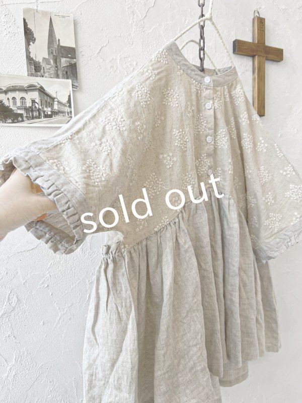 画像6: ubasoku/0932 かすみそう刺繍のギャザープルオーバー・ナチュラル (6)