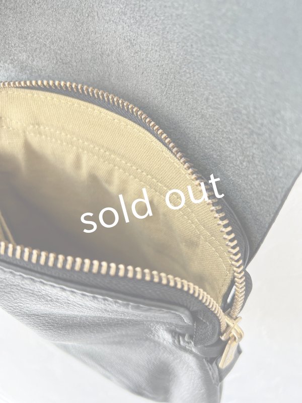 画像10: Diu／本革ポシェット・黒 (10)