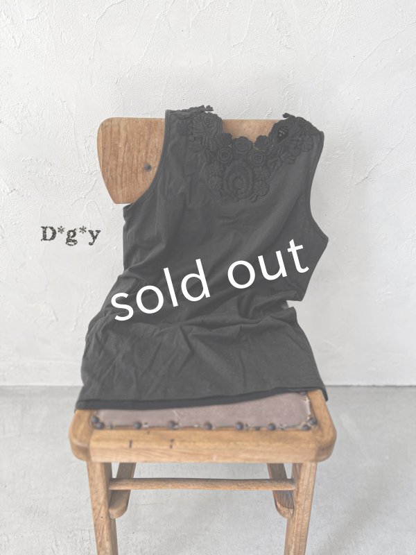 画像4: 【30%OFF SALE】Dgy／衿レースタンクトップ・黒 (4)