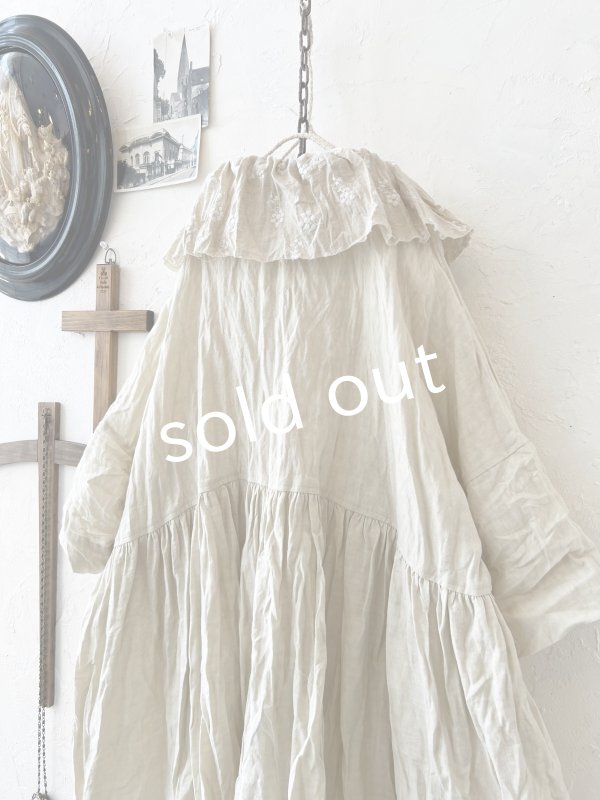 画像10: MARCHE' DE SOEUR／大きなラッフル襟のチュニック・ミルクに木の実ししゅう襟 (10)