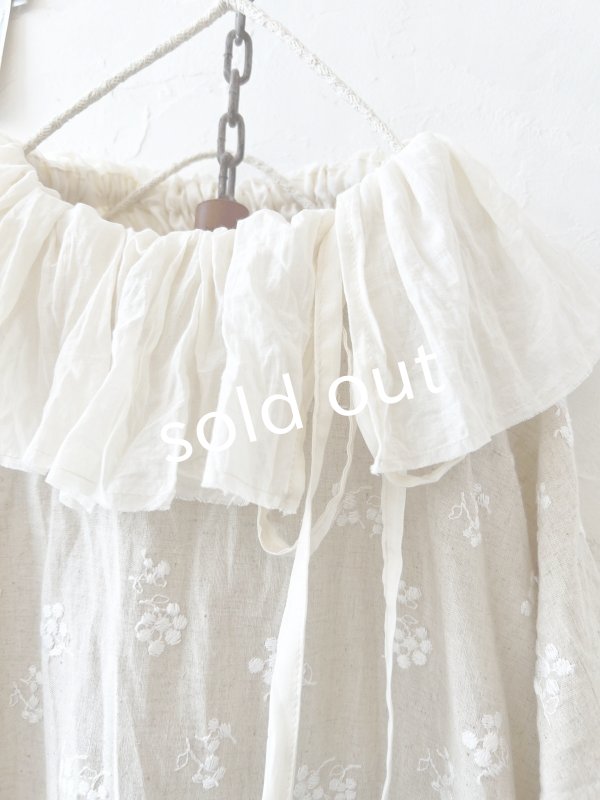 画像3: MARCHE' DE SOEUR／大きなラッフル襟のチュニック・木の実ししゅうにミルク襟 (3)