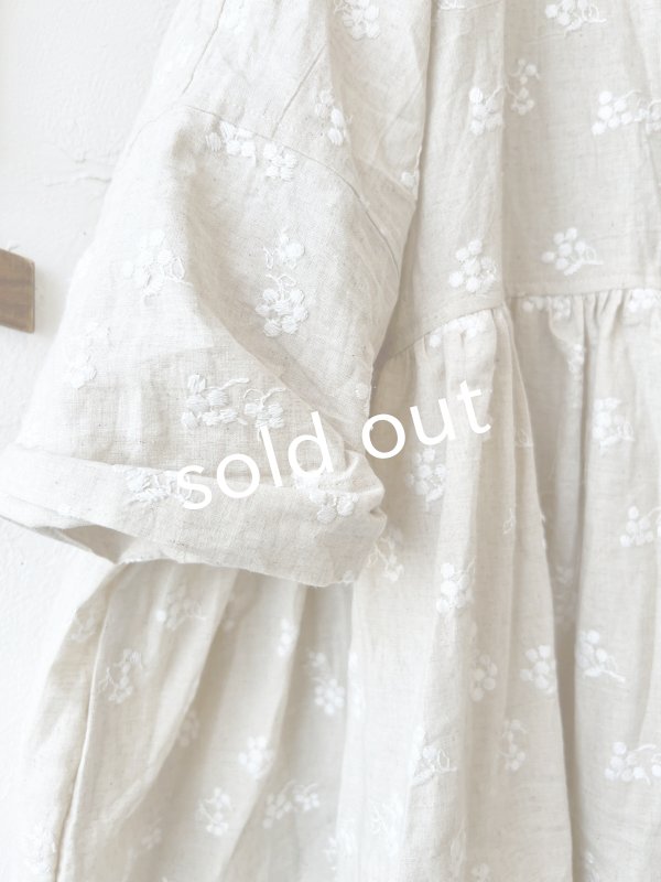 画像7: MARCHE' DE SOEUR／大きなラッフル襟のチュニック・木の実ししゅうにミルク襟 (7)