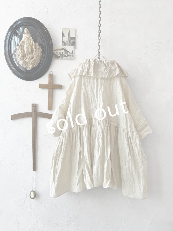 画像9: MARCHE' DE SOEUR／大きなラッフル襟のチュニック・ミルクに木の実ししゅう襟 (9)