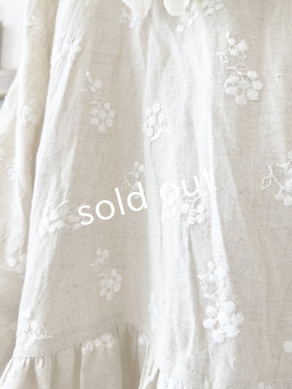 画像6: MARCHE' DE SOEUR／大きなラッフル襟のチュニック・木の実ししゅうにミルク襟 (6)