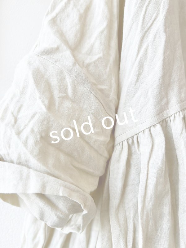 画像7: MARCHE' DE SOEUR／大きなラッフル襟のチュニック・ミルクに木の実ししゅう襟 (7)