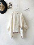 画像1: Libera&Capricciosa／赤耳リネンブラウス・オフ (1)
