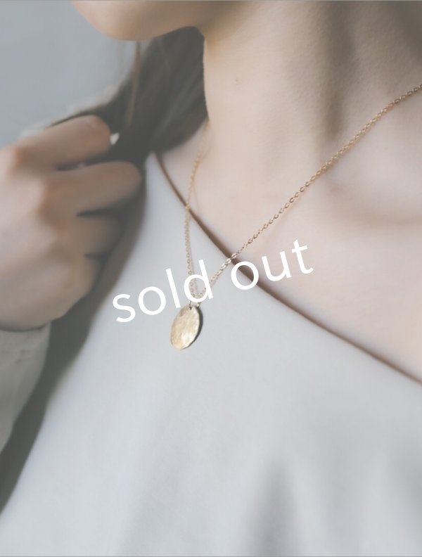 画像5: sorelle/真鍮の満月ネックレス【槌目】 (5)
