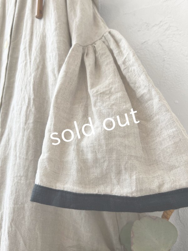 画像8: Avenue／フード付きリネンワンピース・生成りに黒ライン (8)