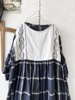 画像2: shizuka's【27】アンティークレースちょうちょ袖ワンピース・ネイビーチェック (2)