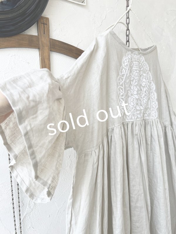 画像4: shizuka's【13】アンティークレースちょうちょ袖ワンピース・生成りA (4)