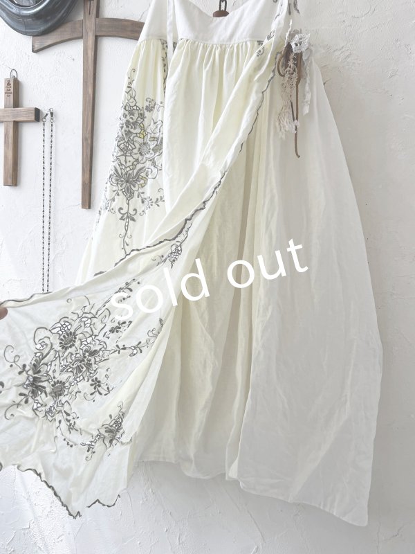 画像4: shizuka's【32】アンティークレースのキャミワンピース・クリーム (4)