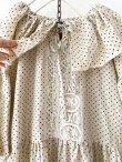 画像3: shizuka's【18】アンティークレースの ドットフリルワンピース・ベージュA (3)