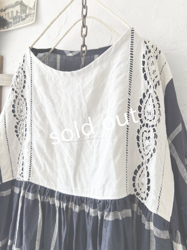 画像3: shizuka's【27】アンティークレースちょうちょ袖ワンピース・ネイビーチェック (3)