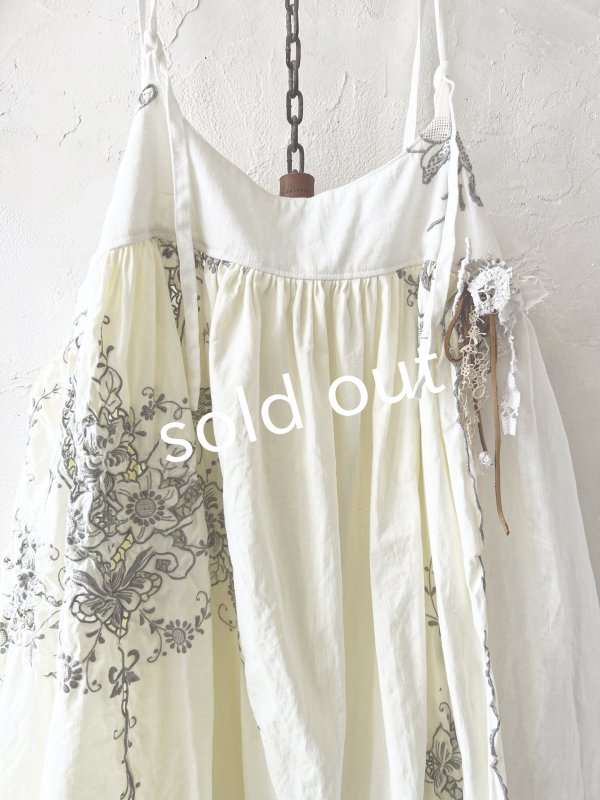 画像2: shizuka's【32】アンティークレースのキャミワンピース・クリーム (2)