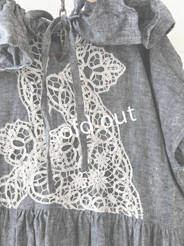 画像3: shizuka's【26】アンティークレースのフリル襟フレンチワンピース・黒シャンブレーC (3)