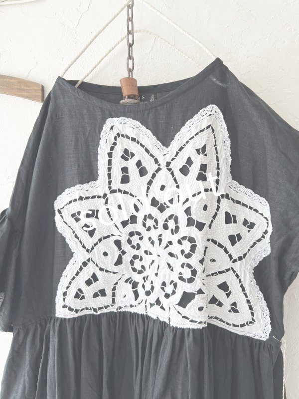 画像4: shizuka's【23】アンティークレースちょうちょ袖ワンピース・黒B (4)