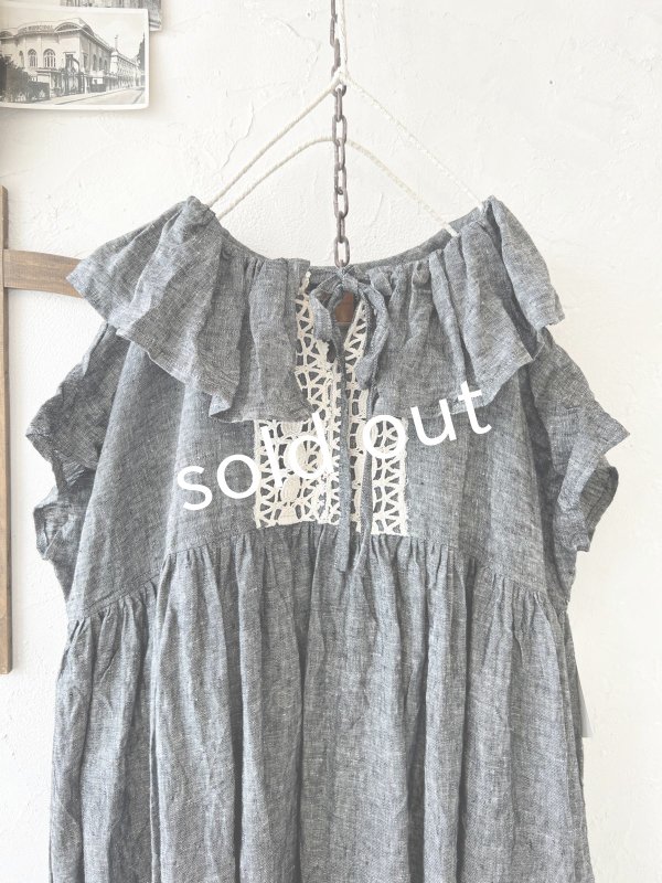 画像2: shizuka's【24】アンティークレースのフリル襟フレンチワンピース・黒シャンブレーA (2)