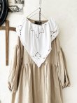 画像2: shizuka's【21】アンティークレースのボリューム袖ワンピース・濃ベージュ (2)