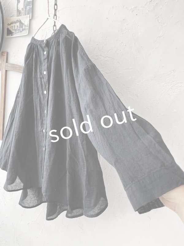 画像4: SO／バックギャザーシャツ・ブラック (4)