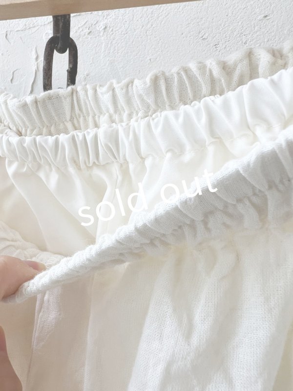 画像3: SO/ペチコート付きサルエルワイドパンツ・ナチュラル (3)